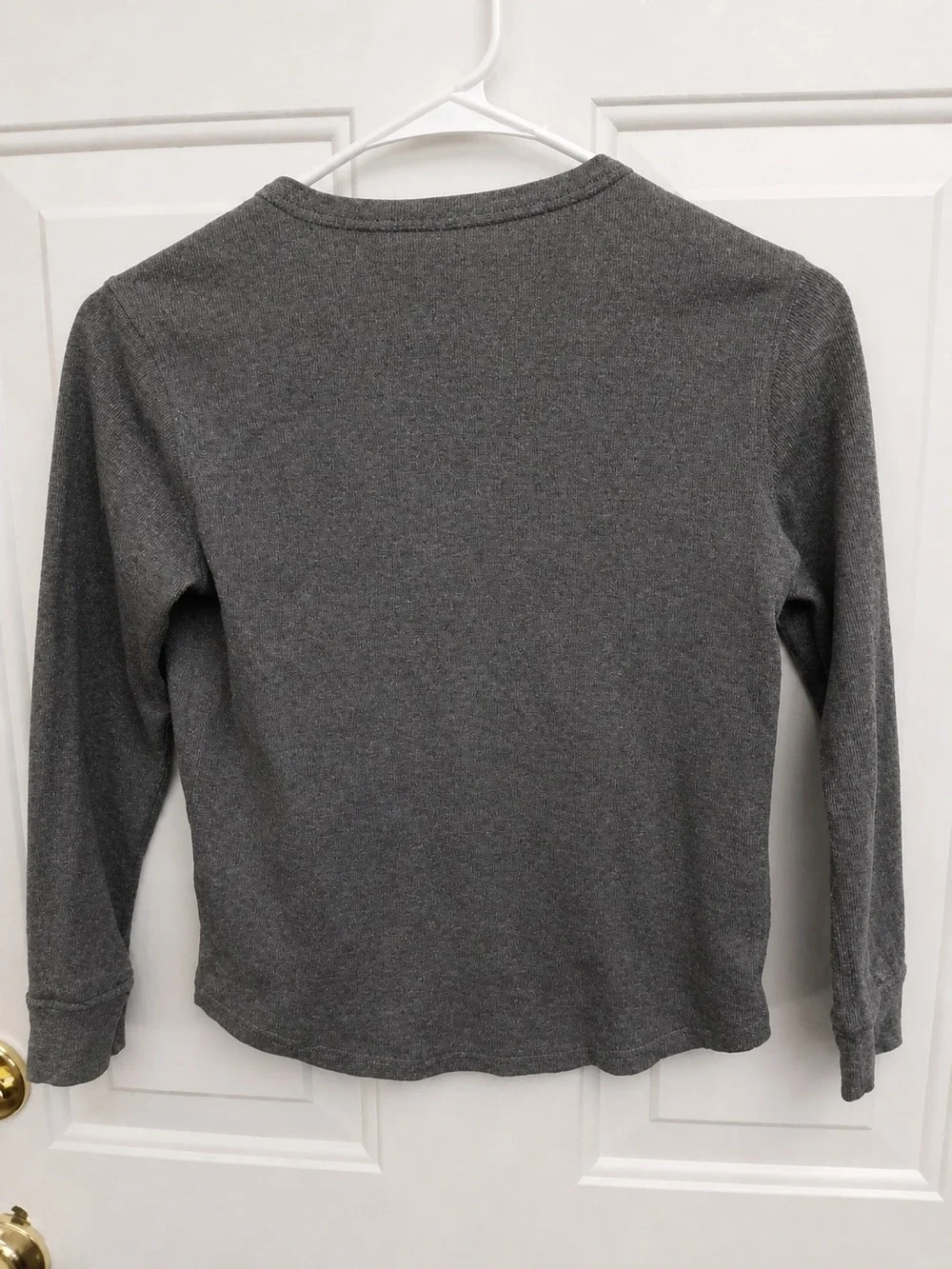 Old Navy Boys Charcoal Gray Long Sleeve Crewneck Tee Size 7